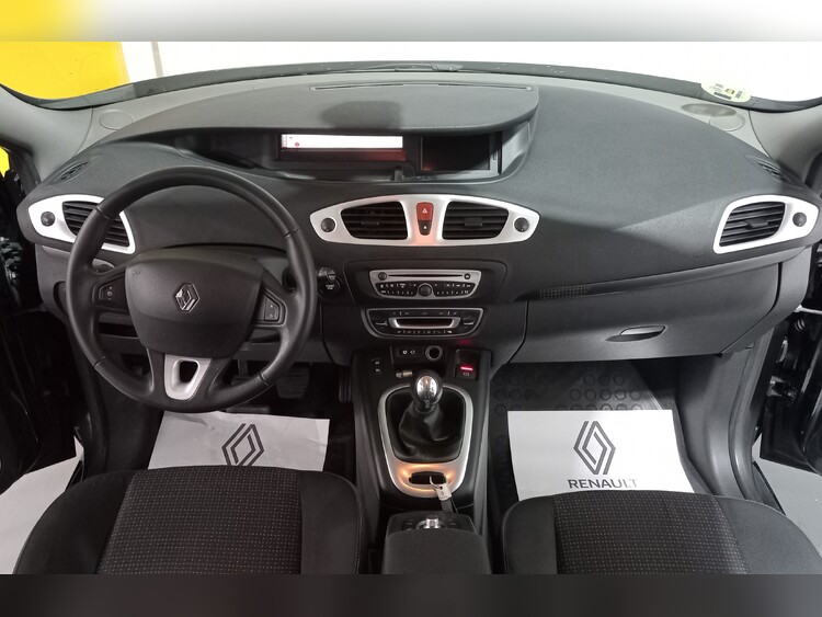 Renault Grand Scenic Dynamique 1.5 dCi 105cv foto 11